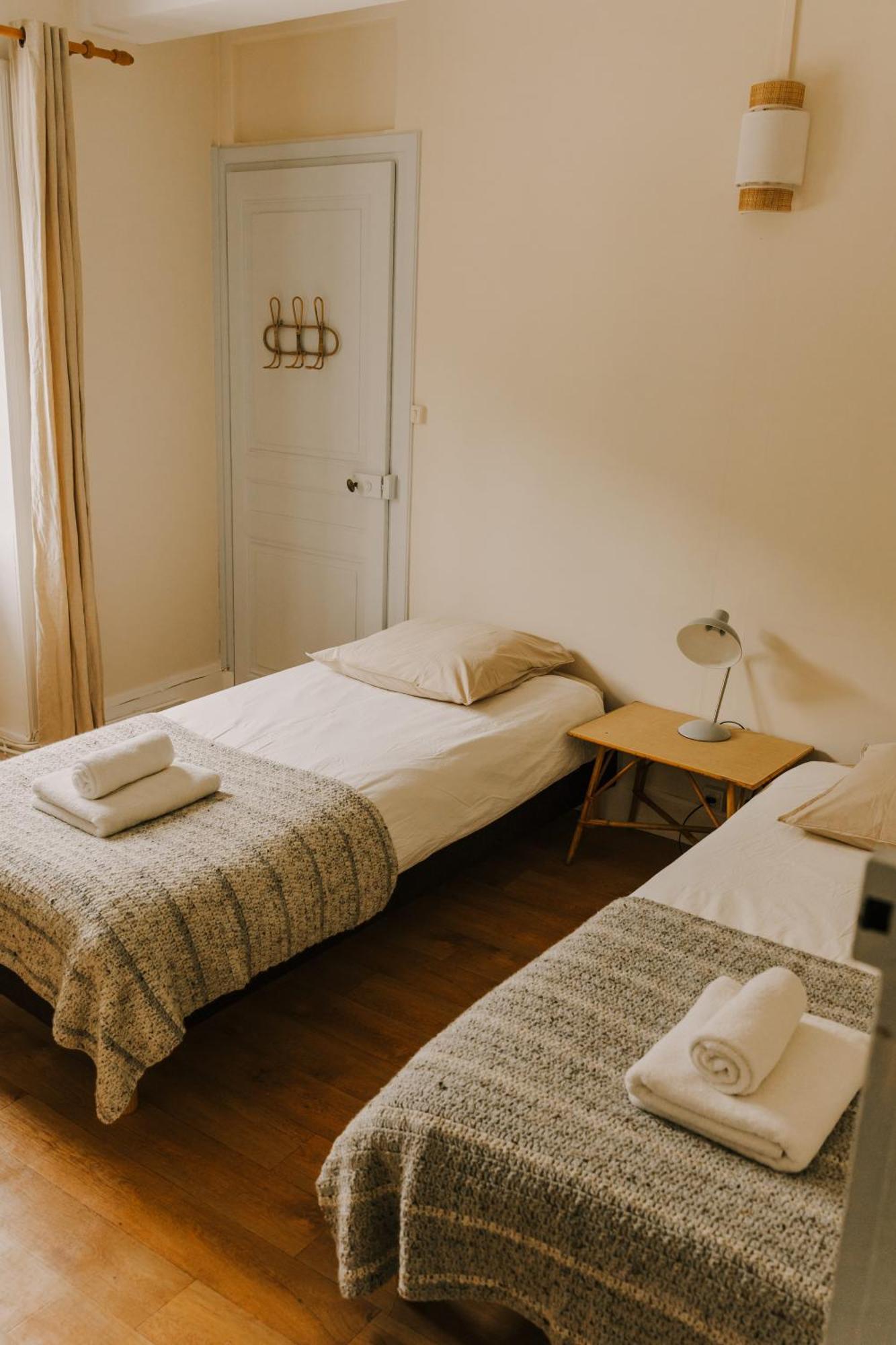 Maison D'Hotes Et Gite De Charme Avec Piscine, La Lhuiseraie Room photo